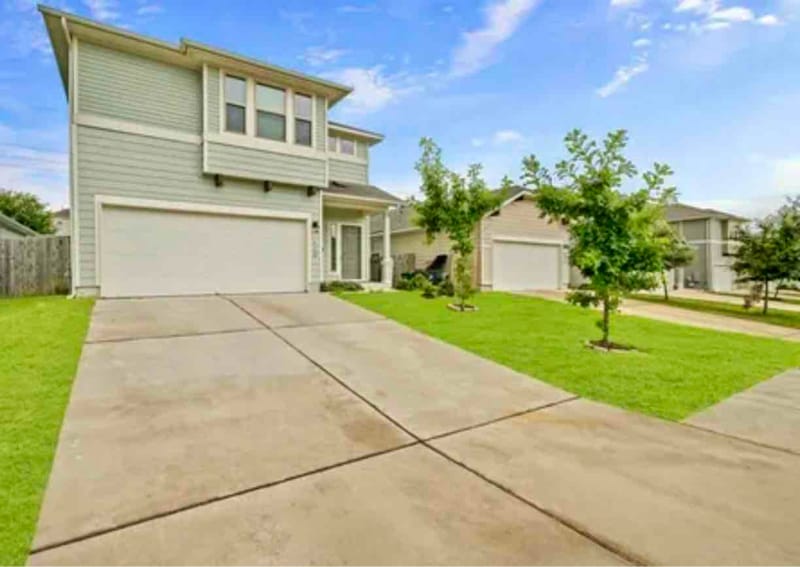 400 Eagle Brook Ln, Buda, TX 78610 | Apartments.com