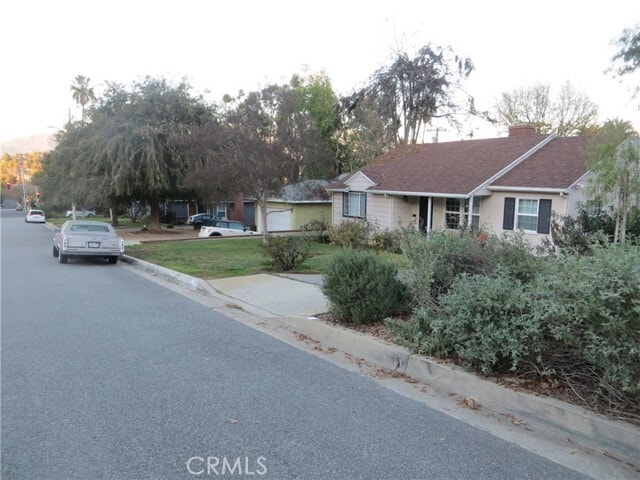 Building Photo - 1220 Orange Grove Ave