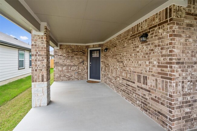 Foto del edificio - 211 James River Dr