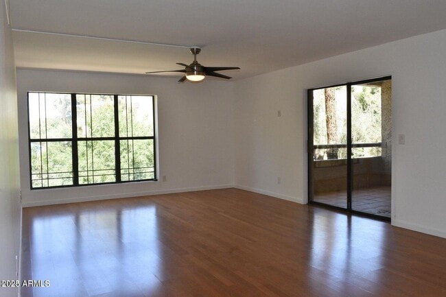 Building Photo - 5122 N 31st Way