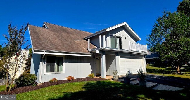 Building Photo - 18900 Glendower Rd