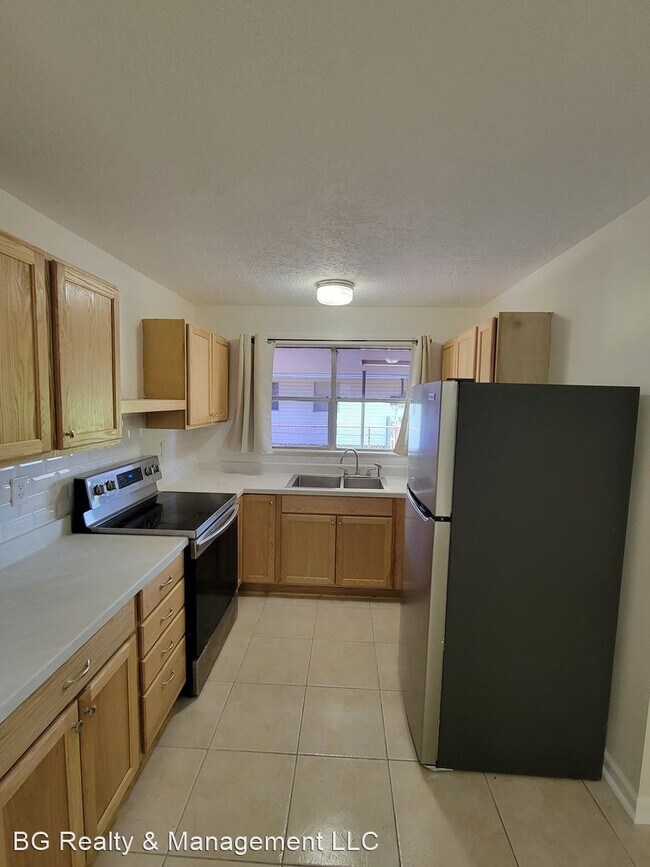Building Photo - 3 br, 1.5 bath House - 1209 Sage Drive