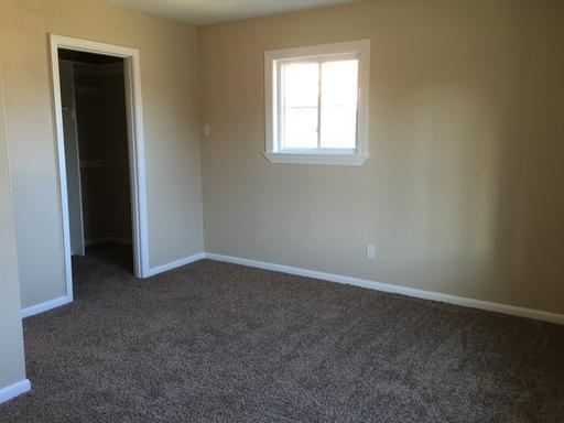 Building Photo - 2331 Harrodsburg Road, Unit 6