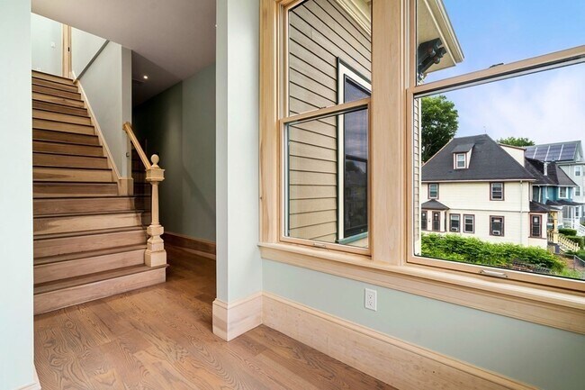 Foto del edificio - 6 Howland St