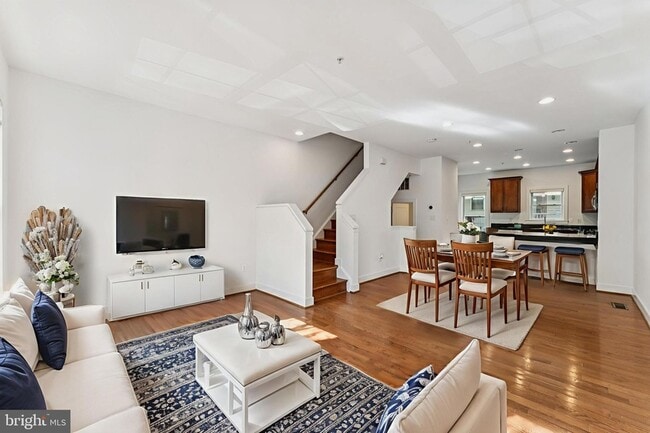 Photo - 4410 Longfellow St Townhome