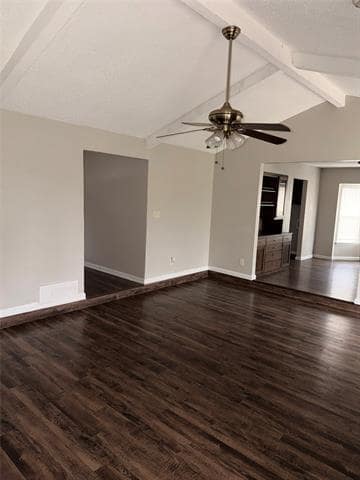 Foto del edificio - 2418 Parkside Dr