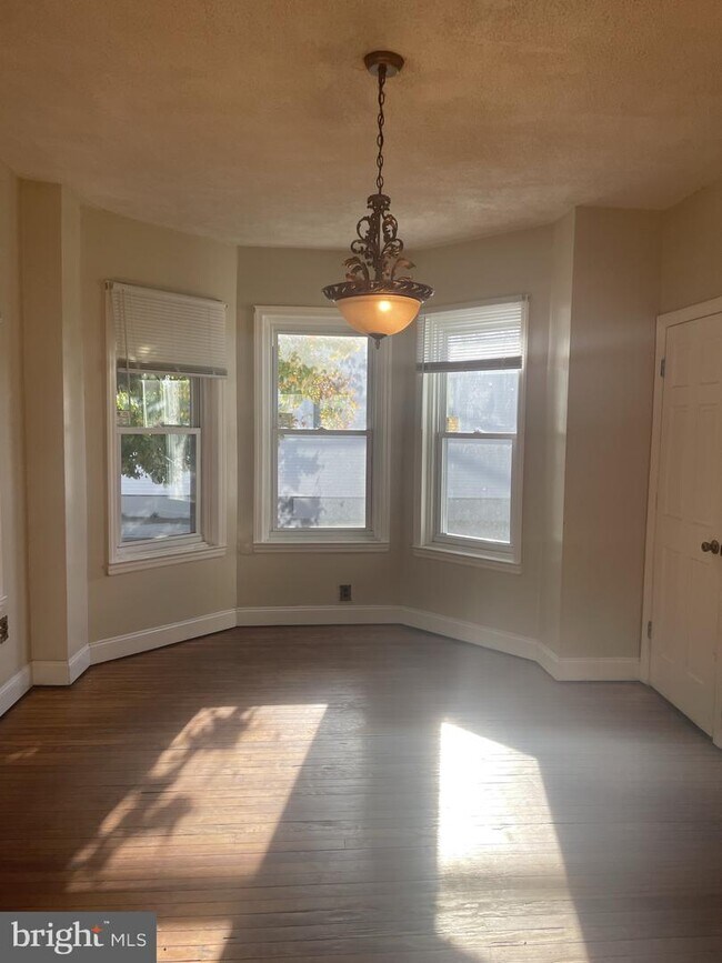 10 S Sussex St, Gloucester City, NJ 08030 House Rental in Gloucester