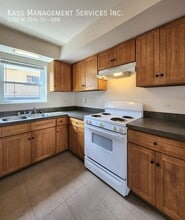 Building Photo - 5700 W 35th St