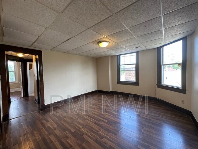 Foto del edificio - 15 Waltham St