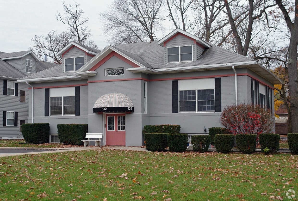 Building Photo - Rickett Road Apartments (Rickett Road Apartments LLC)