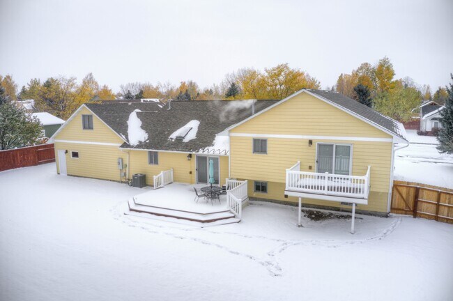 Foto del edificio - 402 S Yellowstone Ave