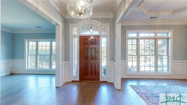 Building Photo - 14 Woodchuck Hill Dr