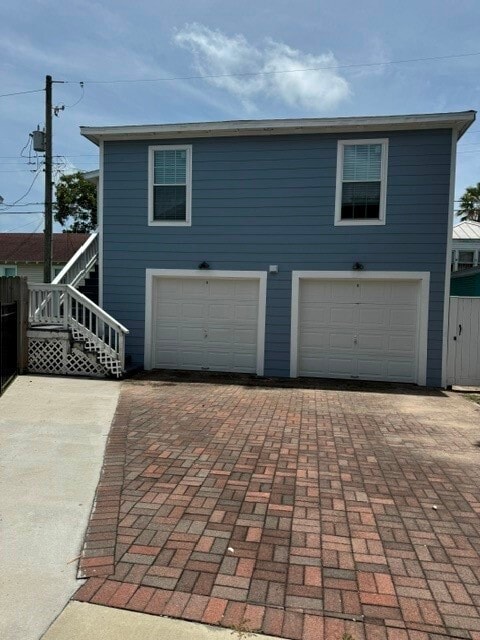Building Photo - 4905 Bernardo De Galvez Ave