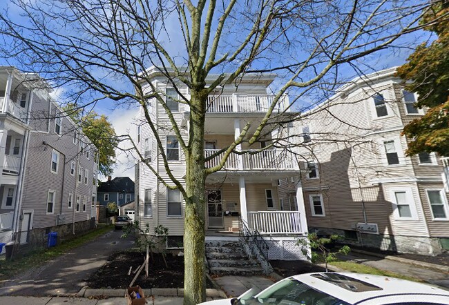 Building Photo - 47 Easton St