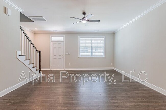 Foto del edificio - 117 Remount Wy