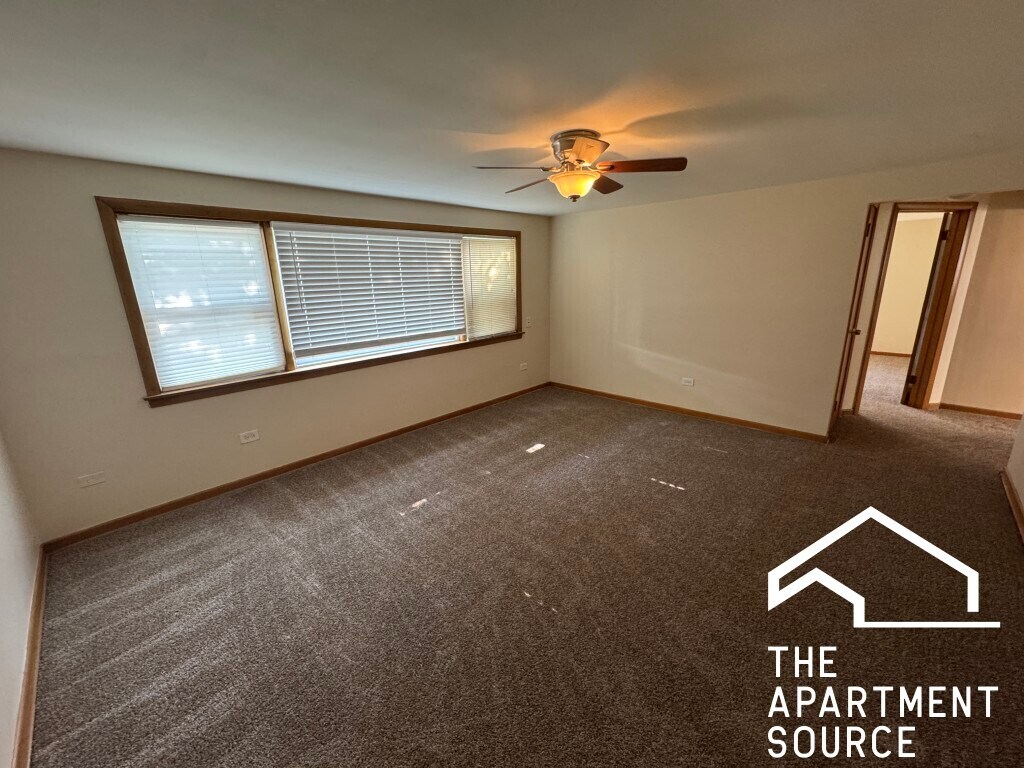 Foto principal - 4752 N Menard Ave