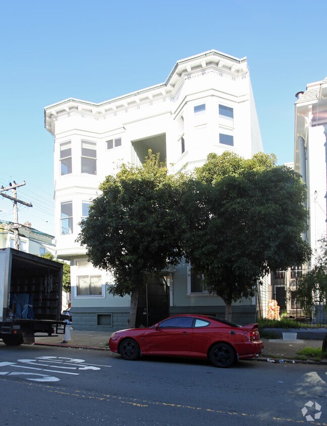 Building Photo - 2936-2946 22nd St