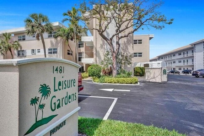 Building Photo - 1481 S Ocean Blvd