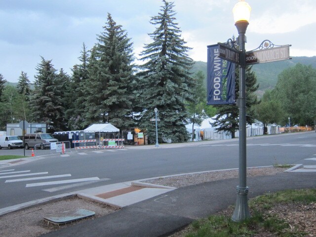Exterior View on to Durant - Dancing Bear