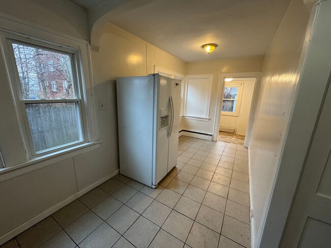 Building Photo - 12611 Franklin Blvd