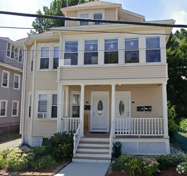 Building Photo - 130 Nichols Ave