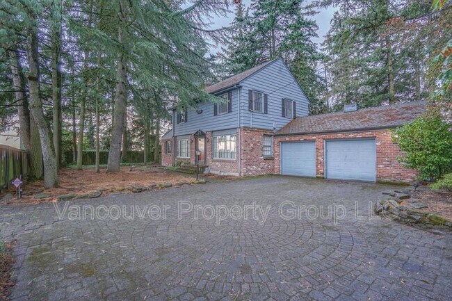 Building Photo - 1110 S Lieser Rd