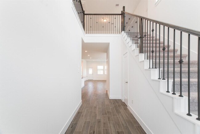 Building Photo - 17723 Tree of Heaven