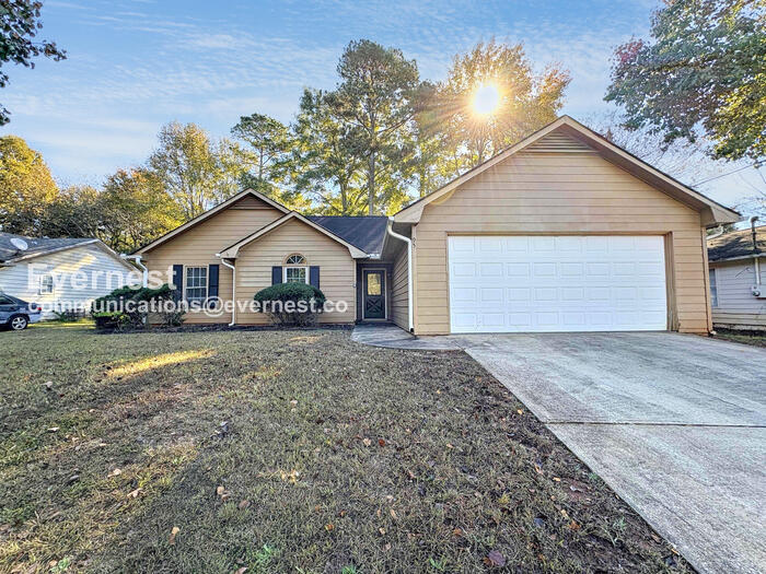 Foto principal - 95 Rosebud Ln