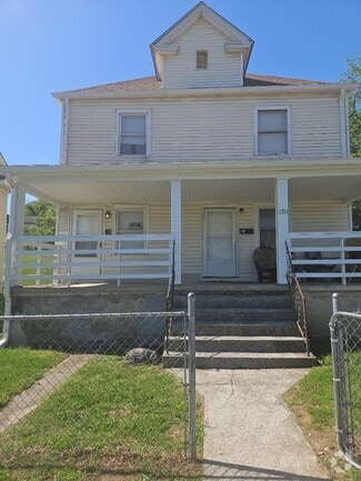 Building Photo - 1714 Melrose Ave NW