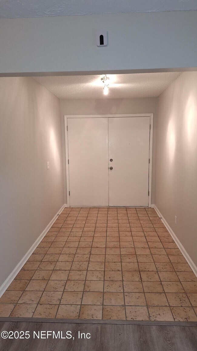 Foto del edificio - 10579 Castlebrook Dr