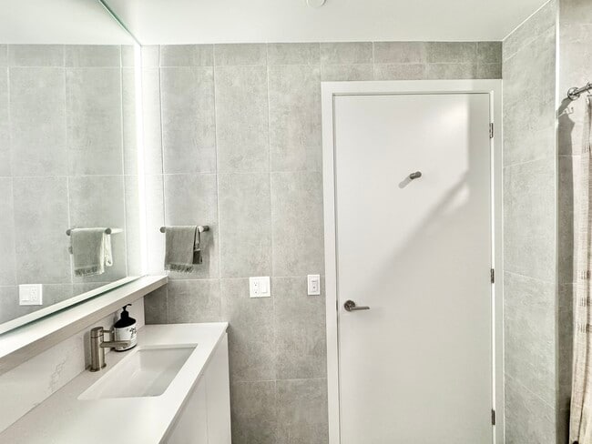 Building Photo - The Millway