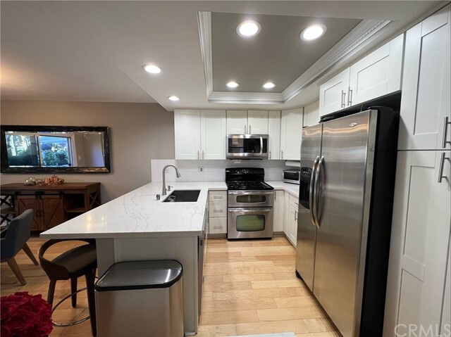 Building Photo - 7911 Woodlake Dr