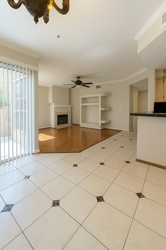 Photo - 10101 N Arabian Trail Townhome