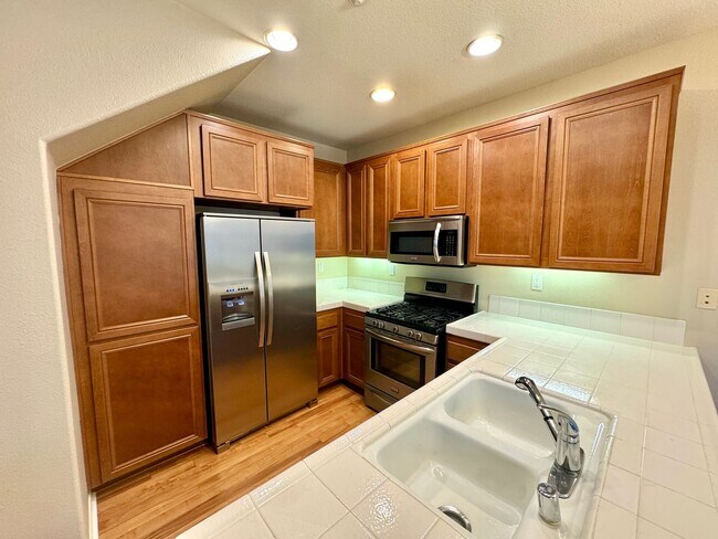Foto del edificio - Great 1B/1.5BA Townhome in 4S Ranch