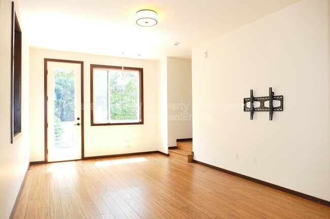 Foto del edificio - 839 NW 63rd St