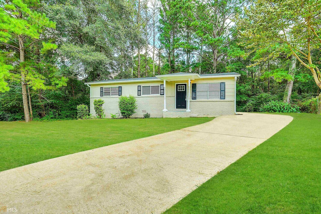 Primary Photo - 10214 Allen Dr SW