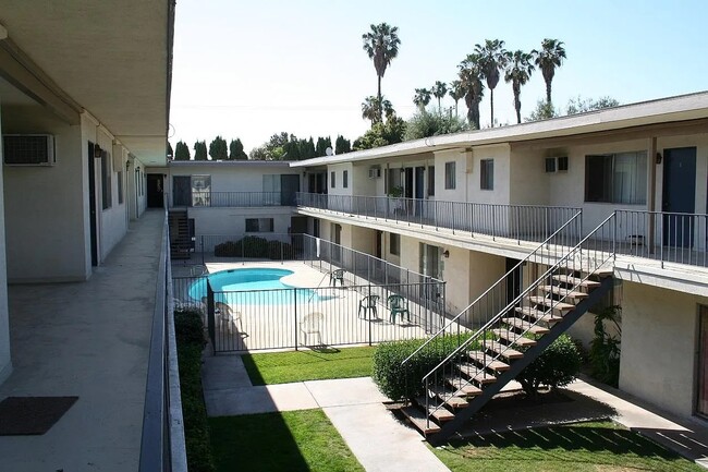 Building Photo - Village Apartments