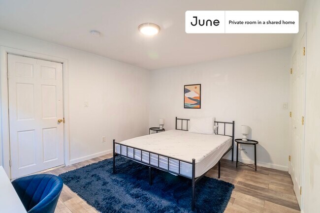 Foto del edificio - Room in Shared 5 bed/2 bath home