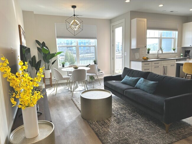 Foto del edificio - 28327 Torch Pkwy