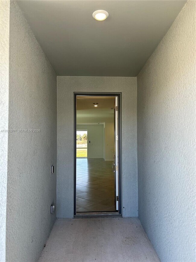 Building Photo - 20483 Copperhead Dr