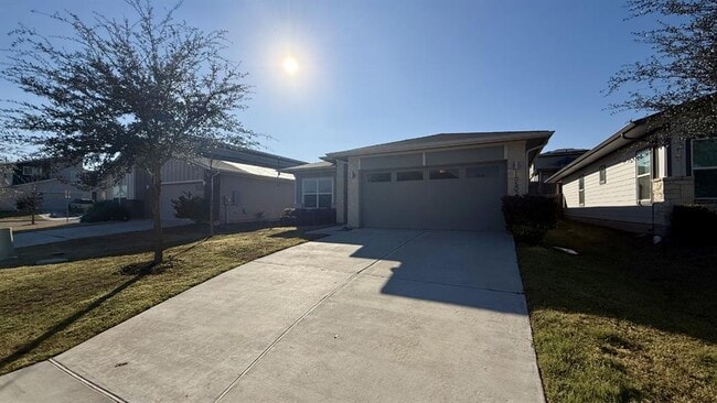 Building Photo - 10502 Deaton Ln