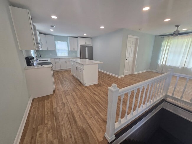 Foto del edificio - 7339 Green Acres Dr