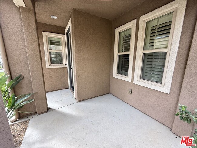 Foto del edificio - 1120 Columbia Trl