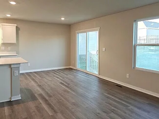 Foto del edificio - 10809 S 178th Ave