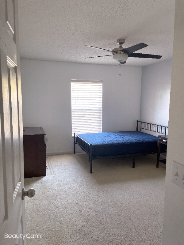 Foto principal - 16032 Corner Lake Dr