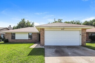 Building Photo - 2717 Paxton Pl
