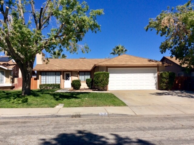 Primary Photo - 2143 W Avenue K15