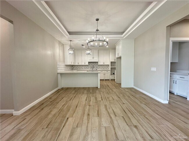 Foto del edificio - 16 Kilgore Ave