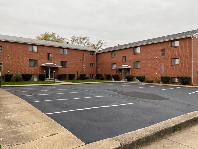 Foto del edificio - 464 South Ave
