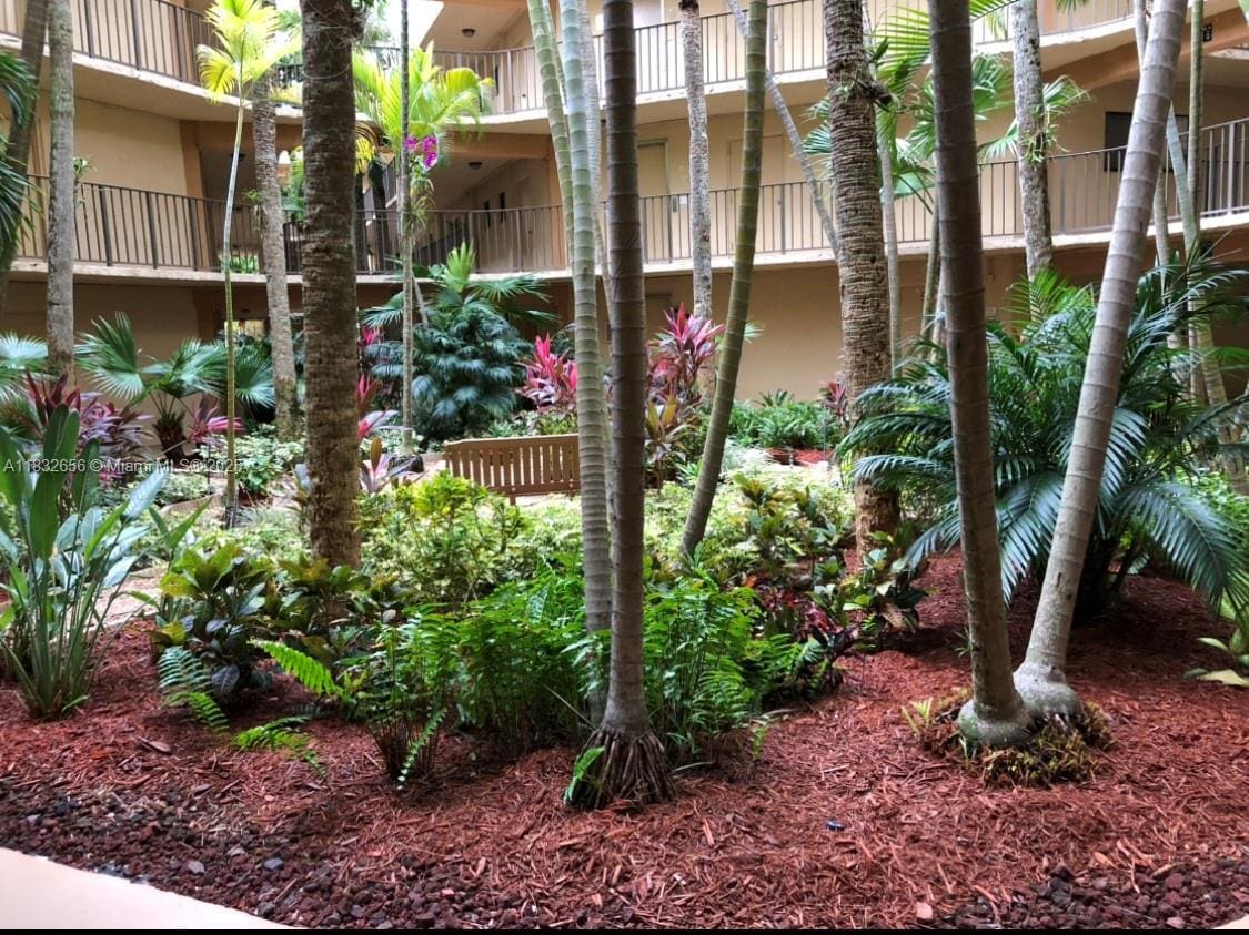 Primary Photo - 8005 SW 107th Ave